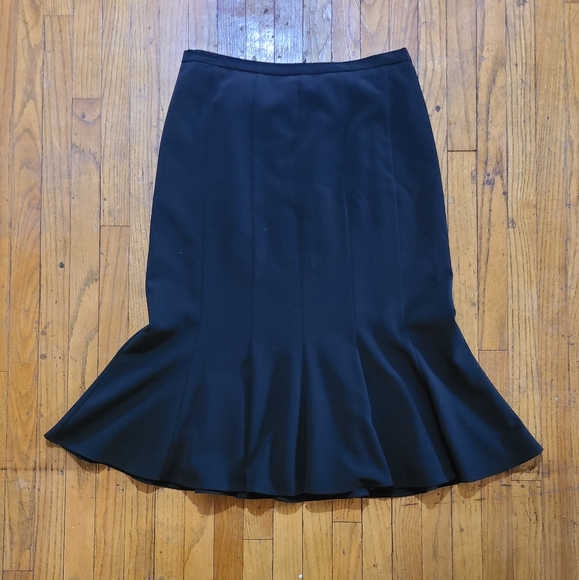 Black Midi Fit and Flare Skirt - Picture 6 of 6